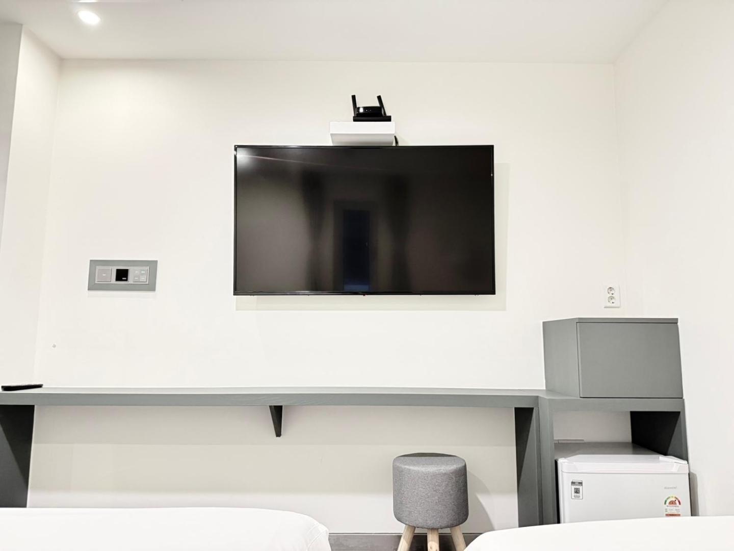 Firststay Hongdae Hotel 2*