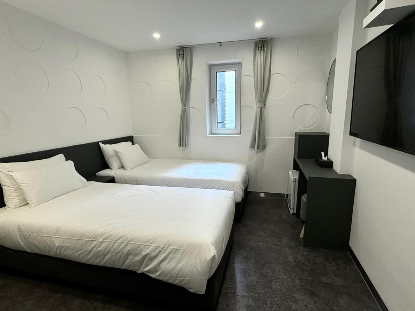 Firststay Hongdae Seoul