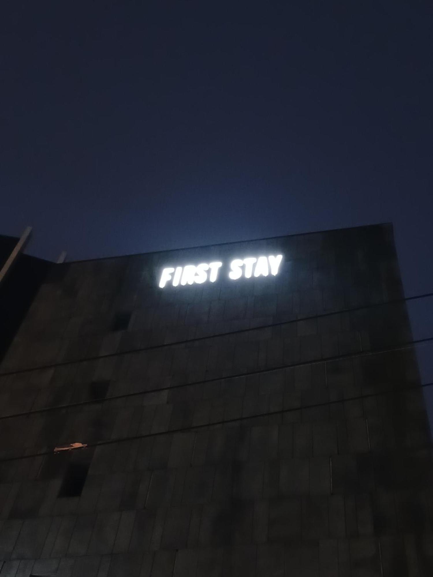 Firststay Hongdae Hotel