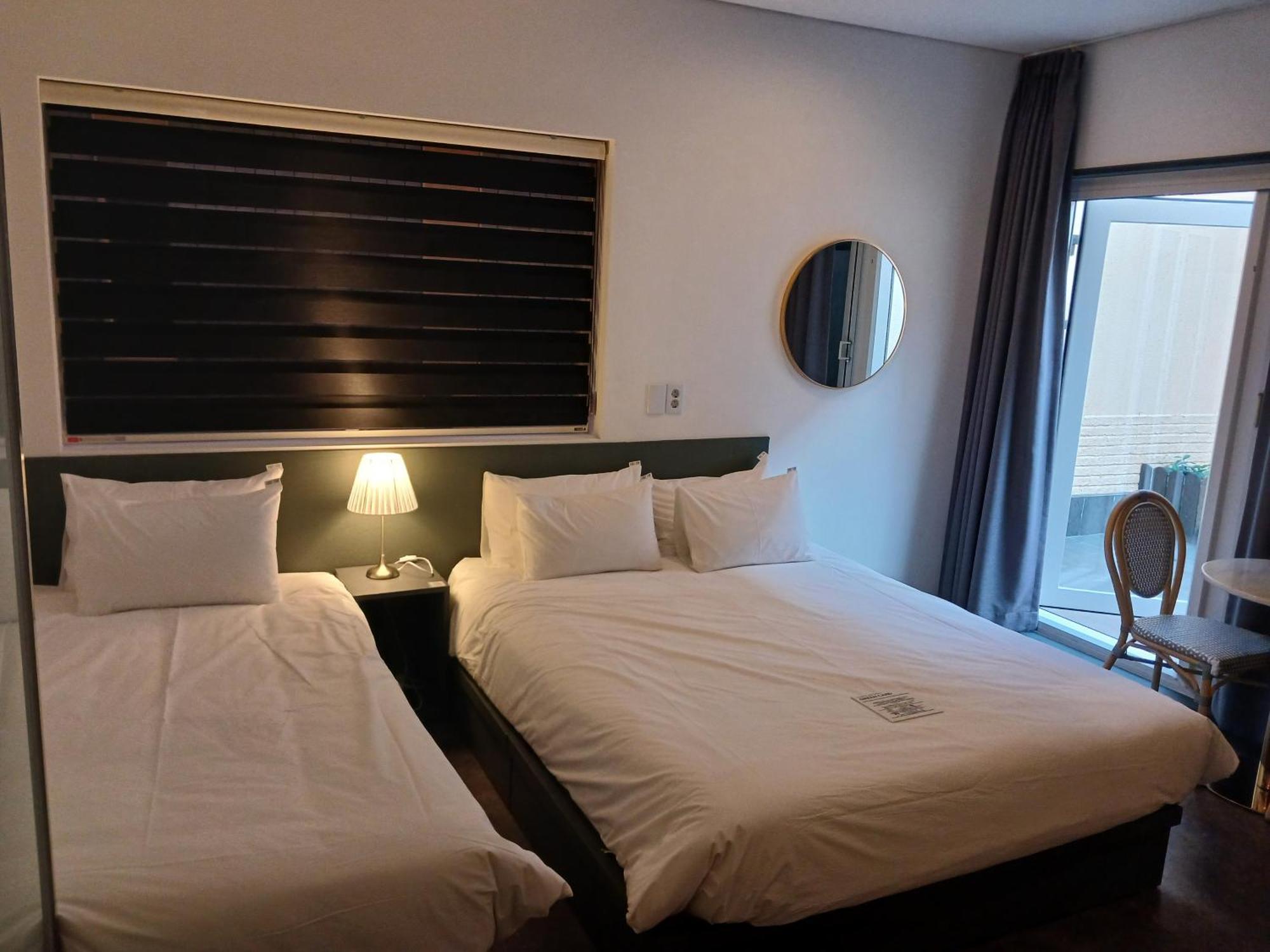 Hotel Firststay Hongdae