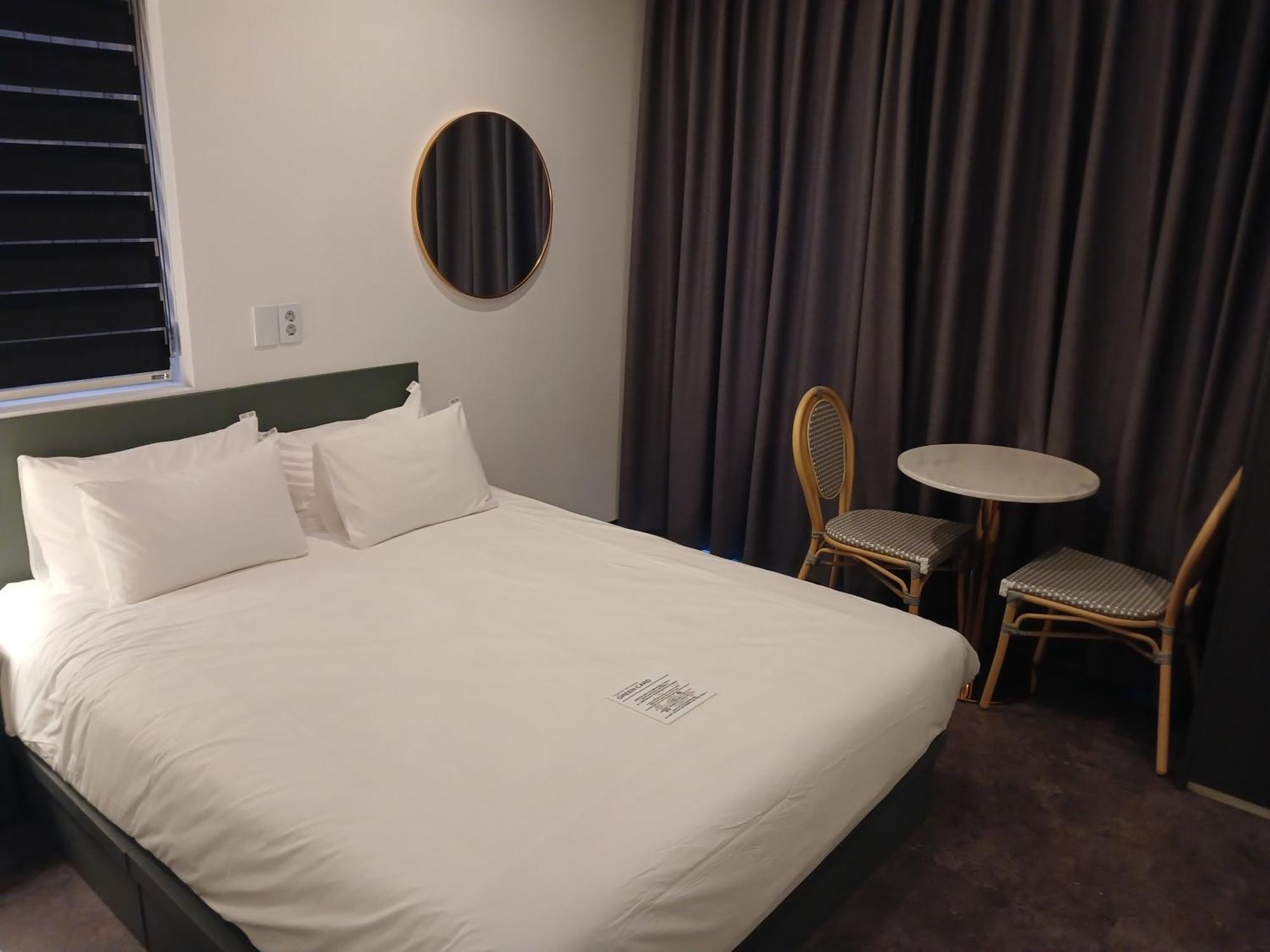 Hotel Firststay Hongdae