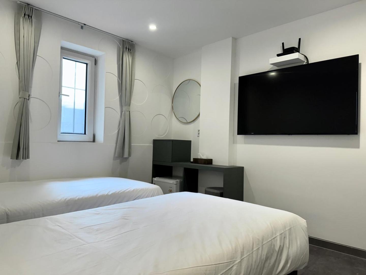 Firststay Hongdae 2* Seoul